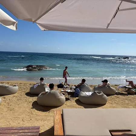 Royal Seacrest Luxe 2b Poolside Appartement Paphos