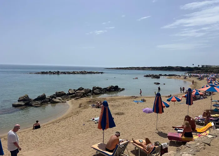 Royal Seacrest Luxe 2b Poolside