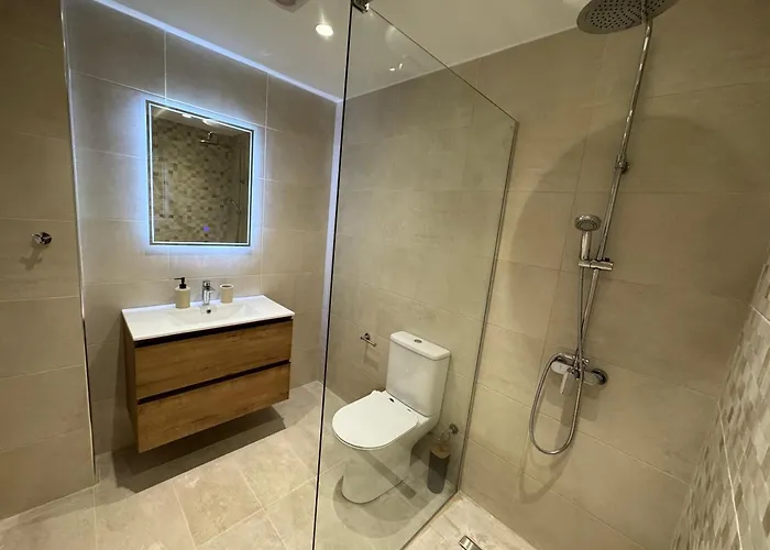Royal Seacrest Luxe 2b Poolside Lägenhet Paphos